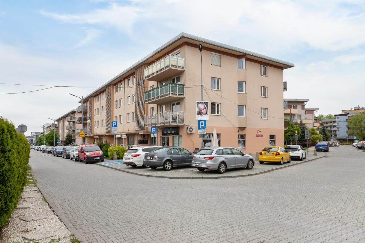 Cozy With Balcony Chmieleniec By Renters * Krakov